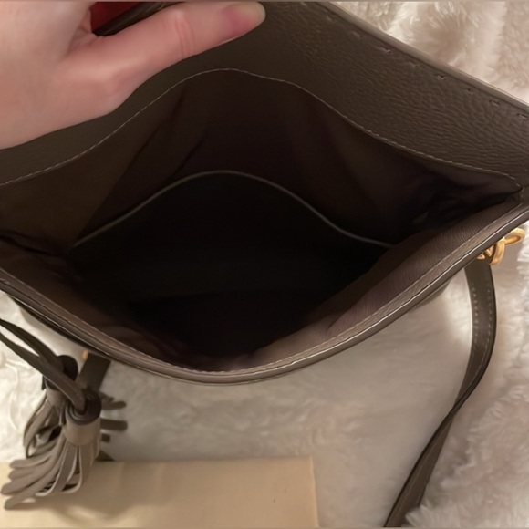 EUC TORY BUCH MCGRAW SHOULDER/CROSSBODY - Picture 4 of 15